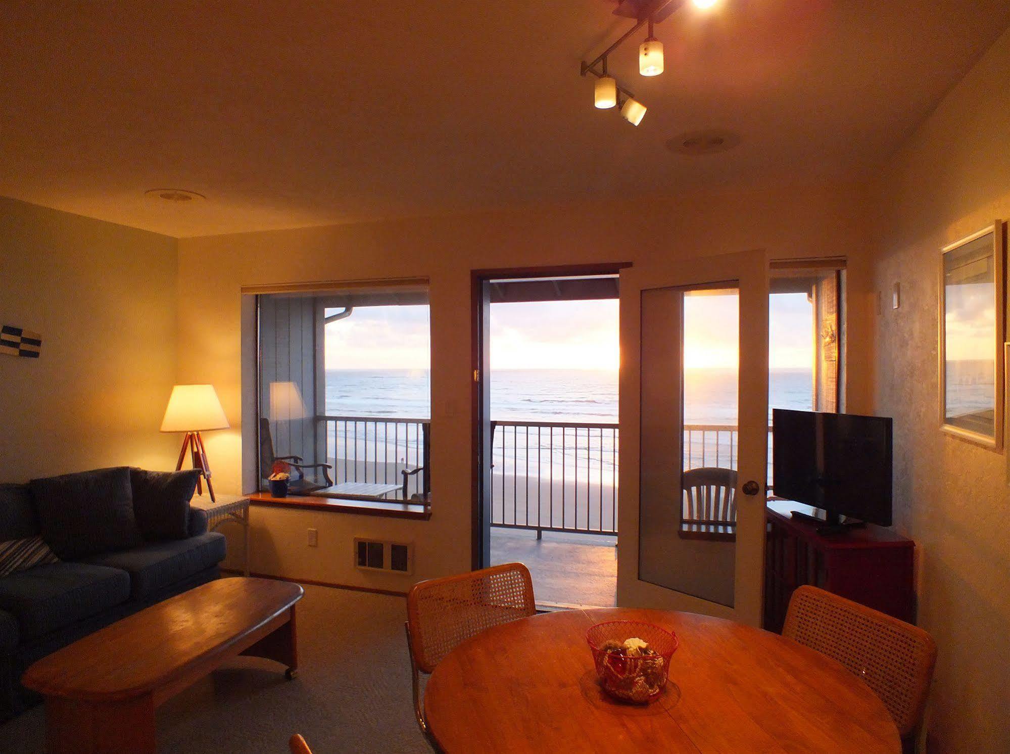 Nye Beach Cottages Newport Exterior photo